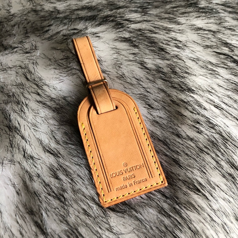 Small Louis Vuitton Luggage Tag